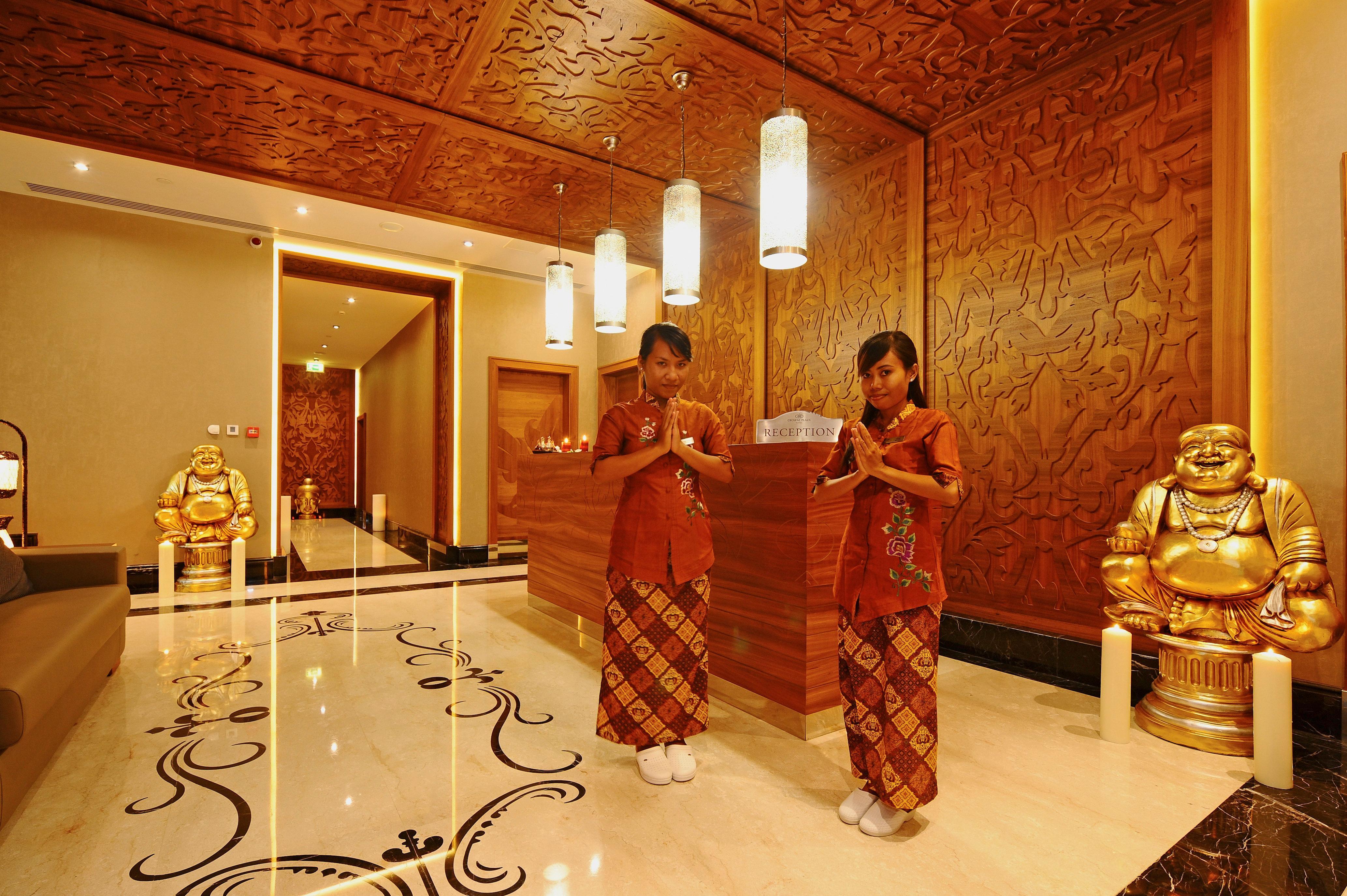 Crowne Plaza Bursa Convention Center & Thermal Spa By Ihg Luaran gambar The lobby of the hotel
