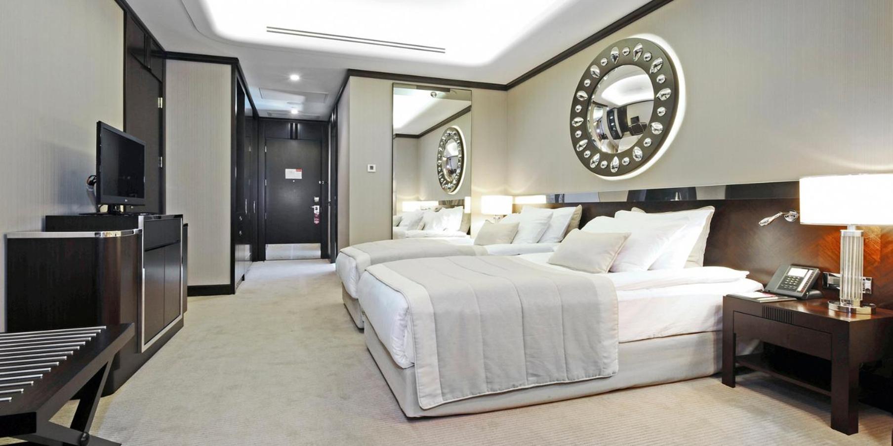 Crowne Plaza Bursa Convention Center & Thermal Spa By Ihg Luaran gambar A room at the hotel